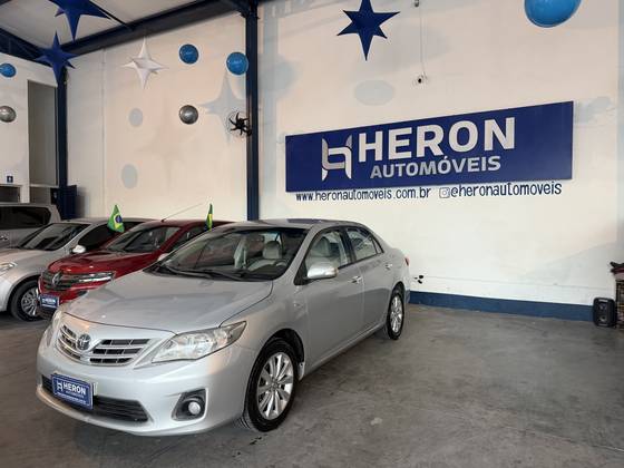TOYOTA COROLLA 2.0 ALTIS 16V FLEX 4P AUTOMÁTICO TOYOTA COROLLA 2.0 ALTIS 16V FLEX 4P AUTOMÁTICO